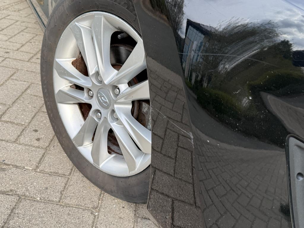 Hyundai I30 SW 1.6crdi Automatic, Autos, Hyundai, Euro 5, Achat, Entreprise, Carnet d'entretien