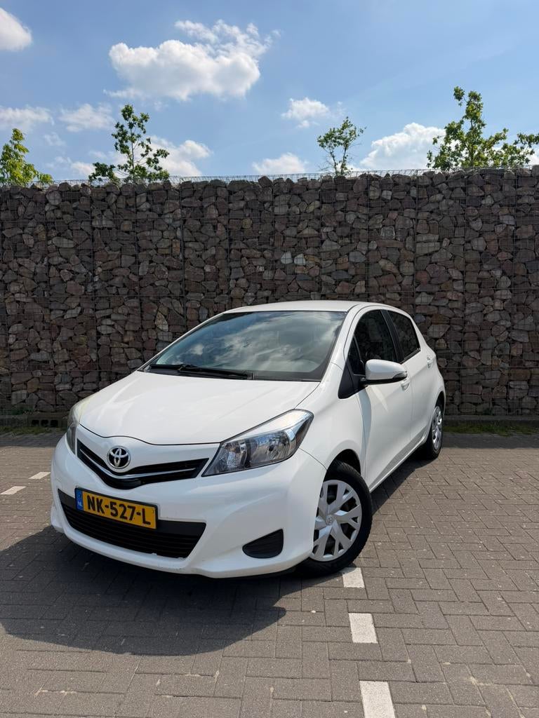 Toyota Yaris 2012 achteruitrijcamera 6-bak 1.3 VVTi, Auto's, Handgeschakeld, 5 deurs, Particulier, Yaris