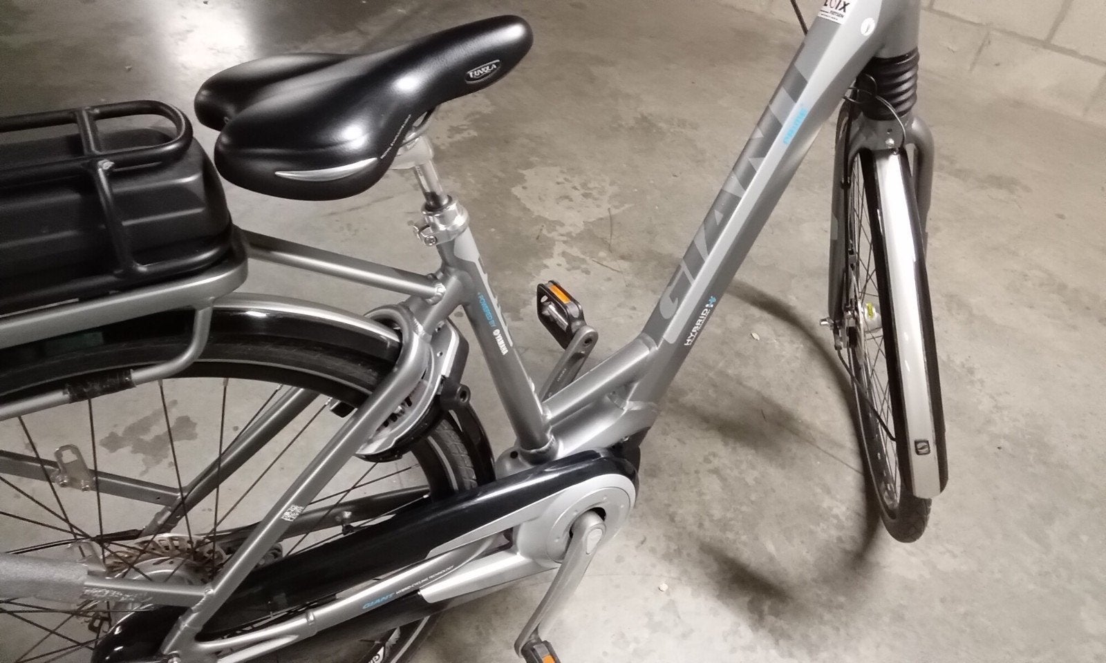 E-bike " Giant Prime" gelijk nieuw slechts 1053 km., Ophalen, (Extra) lage instap, Giant, Zo goed als nieuw