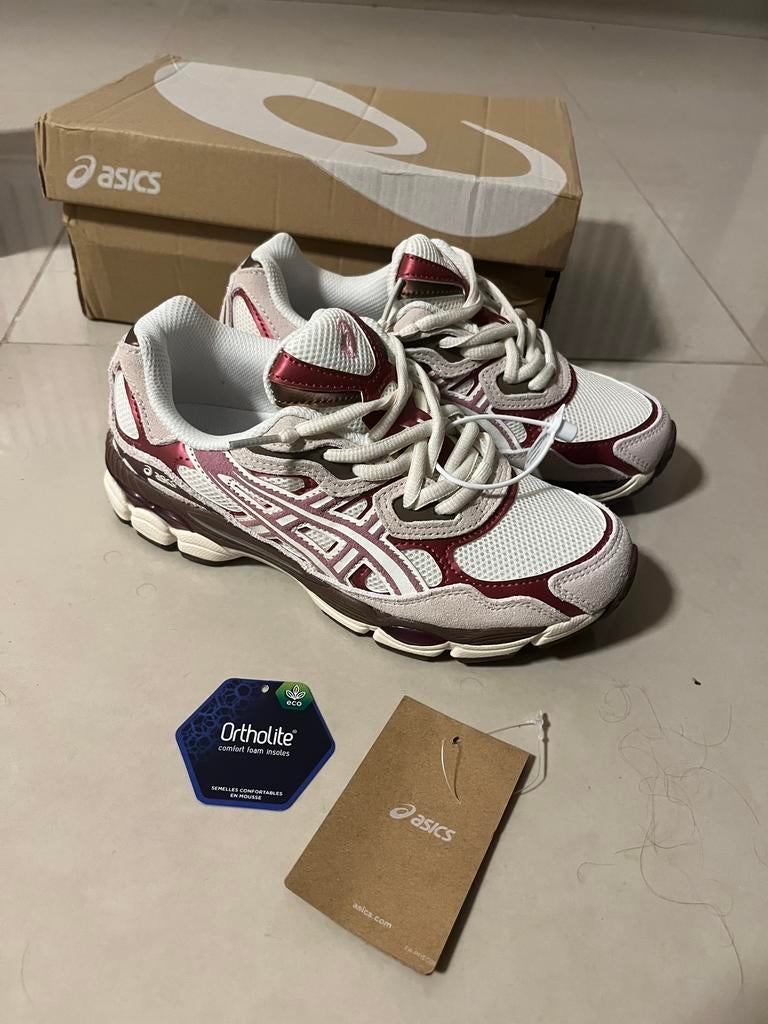 Asics gel maat 37, Enfants & Bébés, Vêtements de bébé | Chaussures & Chaussettes, Enlèvement ou Envoi, Fille, Bottines, Comme neuf