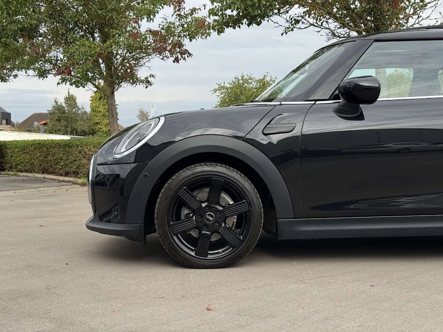 MINI Cooper 3-deurs / AUTOMAAT / PANO / HUD / HARMAN-KARDON, Auto's, 4 zetels, Gebruikt, https://public.car-pass.be/vhr/085e3662-3bb2-4a6d-8528-f39125d646ae