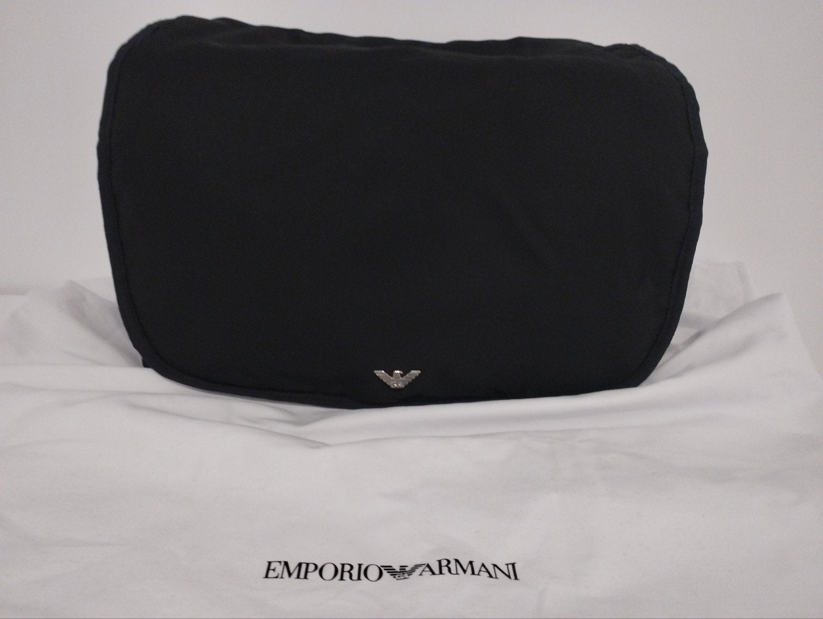 Sac à langer Armani, Enfants & Bébés, Enlèvement