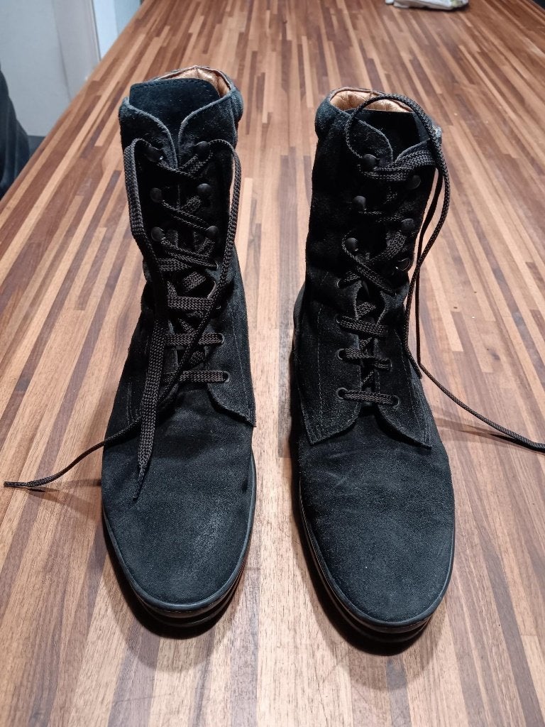 schoen, Kleding | Dames, Ophalen of Verzenden, Zo goed als nieuw, Schoenen met lage hakken