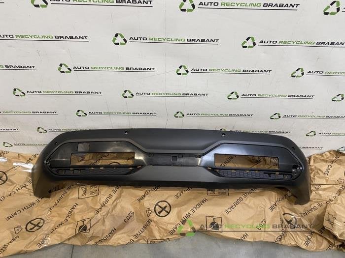 Diffuseur pare-choc arrière d'un Nissan Qashqai, -, 3 mois de garantie, Utilisé, -