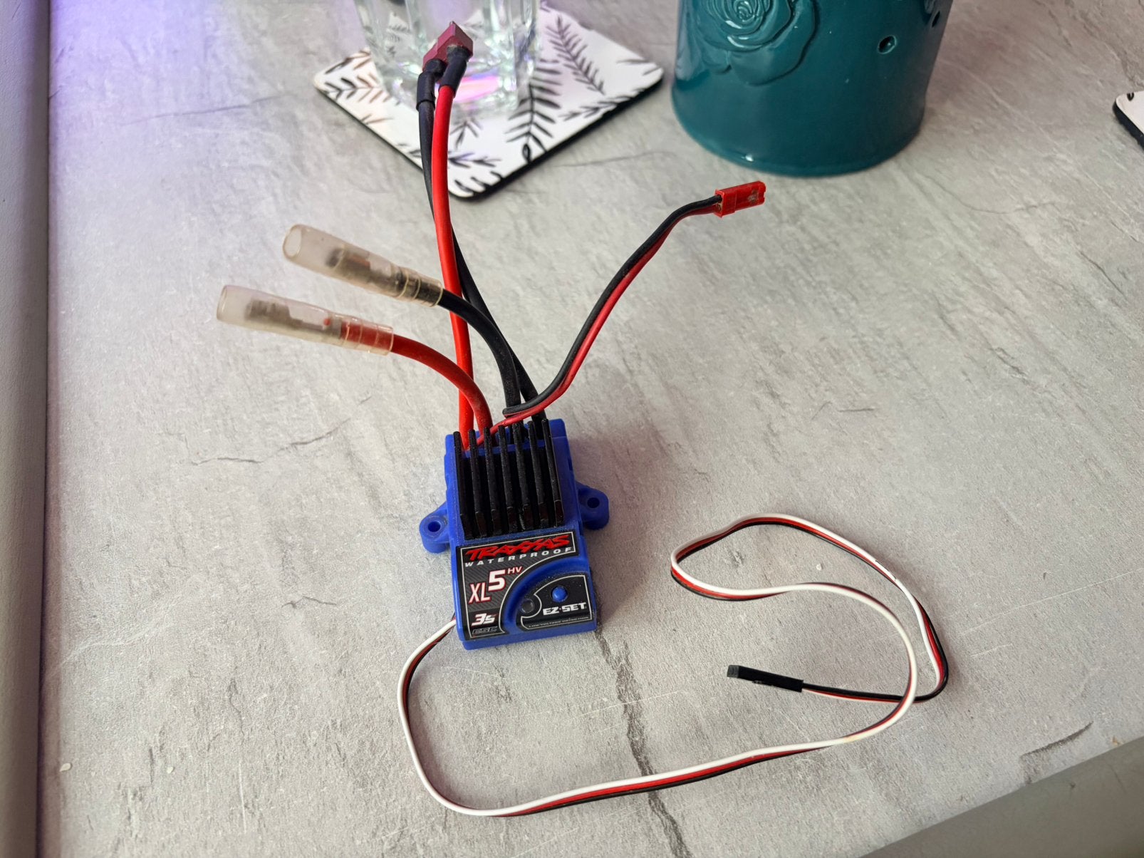 Traxxas TRX4 xl5-3s esc met T-deans stekker, Hobby & Loisirs créatifs, Modélisme | Radiocommandé & Téléguidé | Voitures, Enlèvement ou Envoi