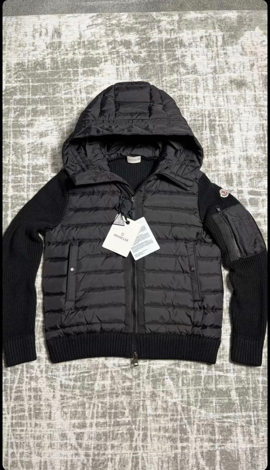 Gilet Moncler, Envoi, Comme neuf, Taille 52/54 (L), Noir