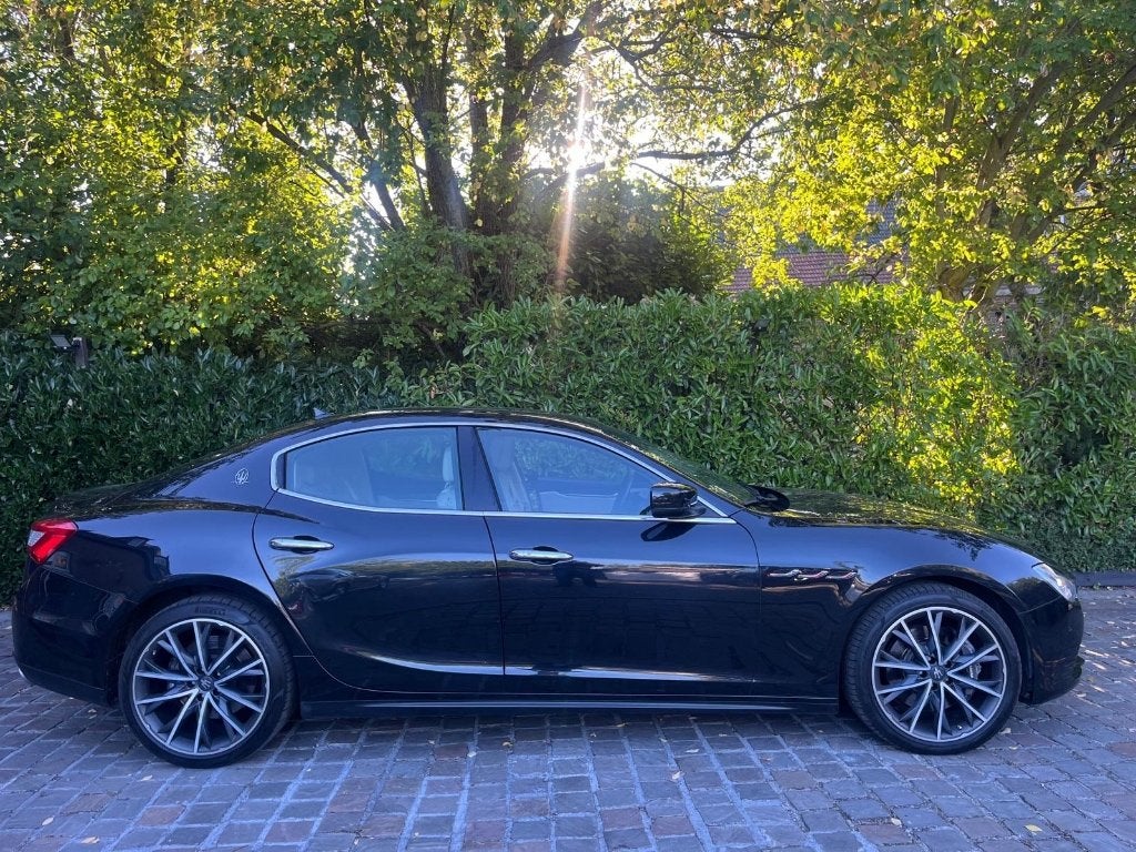 Maserati GHIBLI 2017 3LD FUL OPTIONS 88000km, Auto's, Maserati, Automaat, Zwart, Leder, Bedrijf