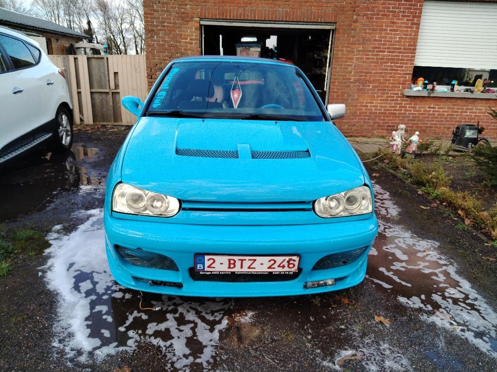 Golf 3 cabrio 19tdi, Voorwielaandrijving, Stof, Zwart, Cabriolet