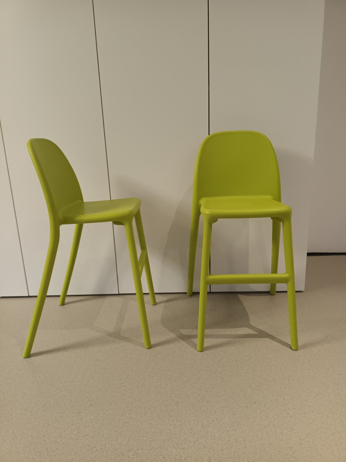 2 kinderstoelen ikea urban in zeer nette staat, Kinderen en Baby's, Ophalen, Zo goed als nieuw, Overige typen