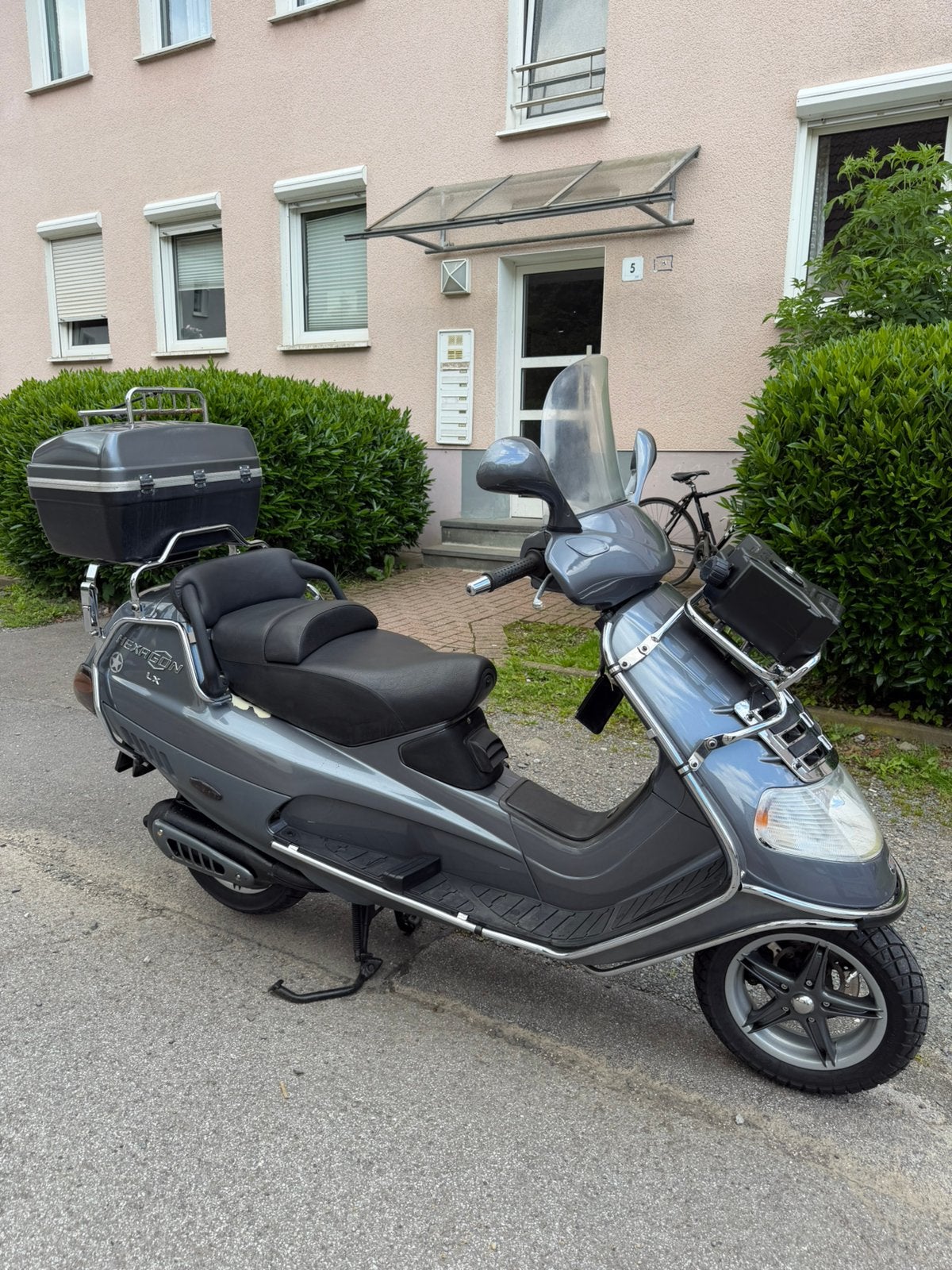 Piaggio Hexagon 125cc 2 takt / 150cc 180cc gilera zip, Ophalen, Zo goed als nieuw, Zip