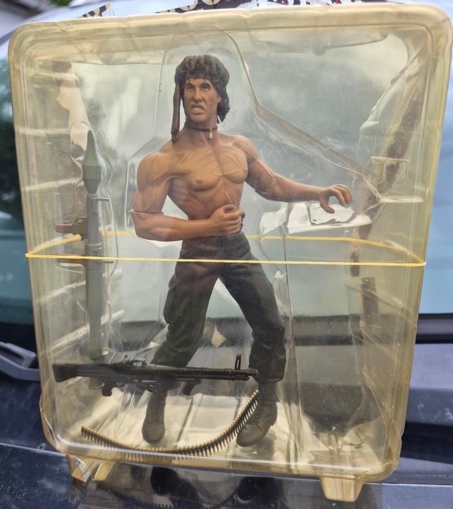 Rambo figurine officielle avec accessoires, Collections, Enlèvement ou Envoi