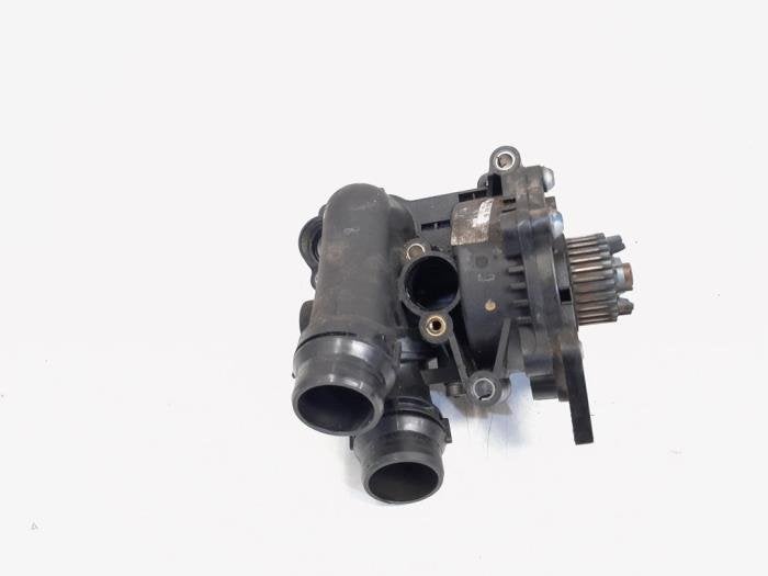 Pompe à eau d'un Audi Q5, -, 3 mois de garantie, Audi, Utilisé