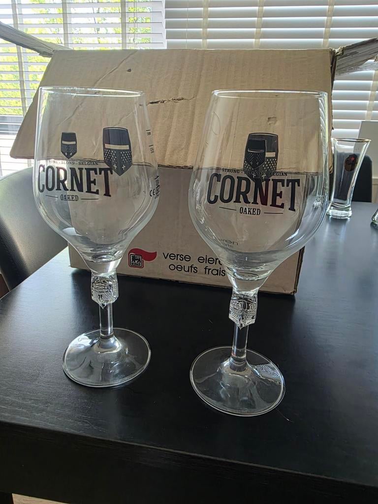 2 cornet oaked glazen, Verzamelen, Ophalen