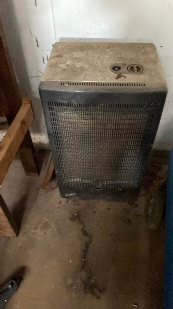 Gas vuurtje, Ophalen, Zo goed als nieuw, Gas