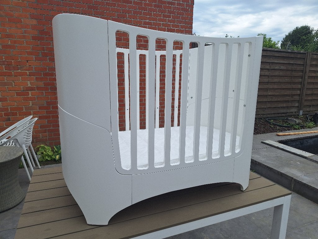 Leander Classic baby-junior bed 0-7 jaar, wit, Enfants & Bébés, Enlèvement, Comme neuf, Lit