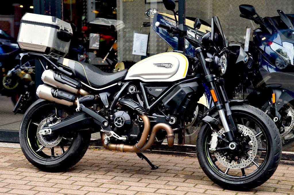 DUCATI SCRAMBLER 1100 ***MOTOVERTE.BE***, Motos, Motos | Ducati, Entreprise, Naked bike, 2 cylindres, Poignées chauffantes, Occasion