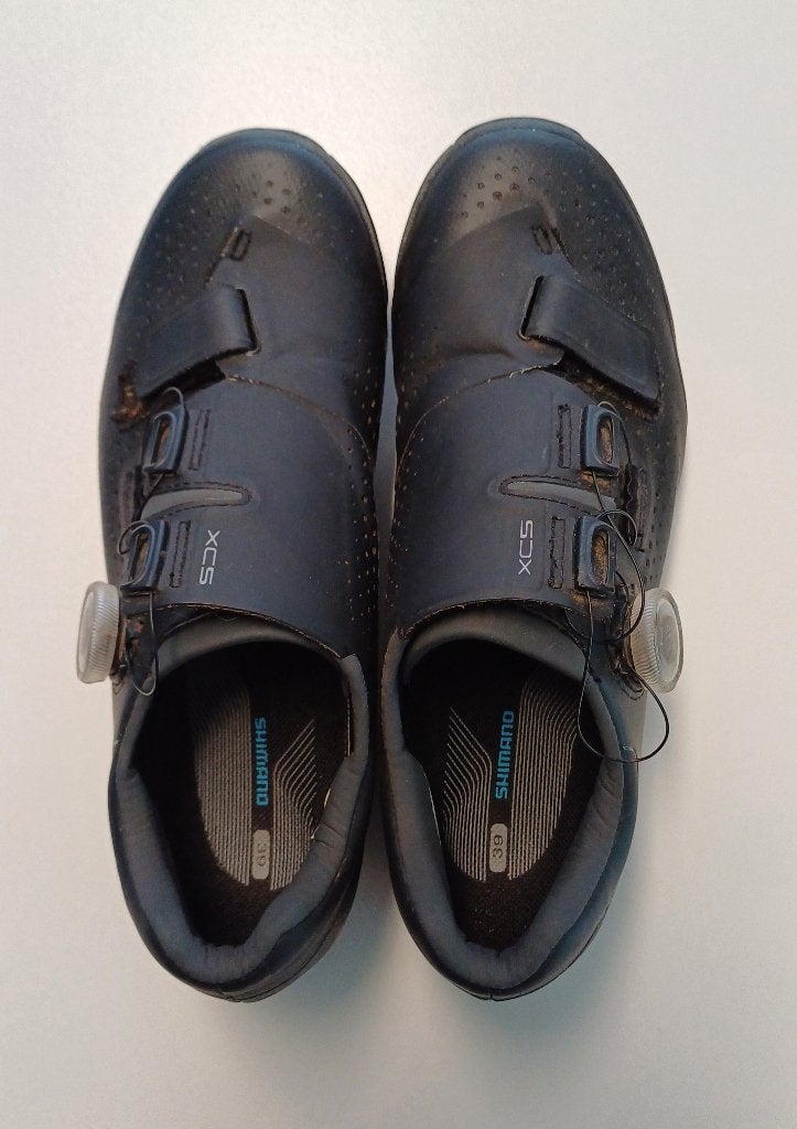 Shimano xc5 maat 39 Zwarte Crossschoenen / MTB schoenen, Vélos & Vélomoteurs, Accessoires vélo | Vêtements de cyclisme, Enlèvement ou Envoi