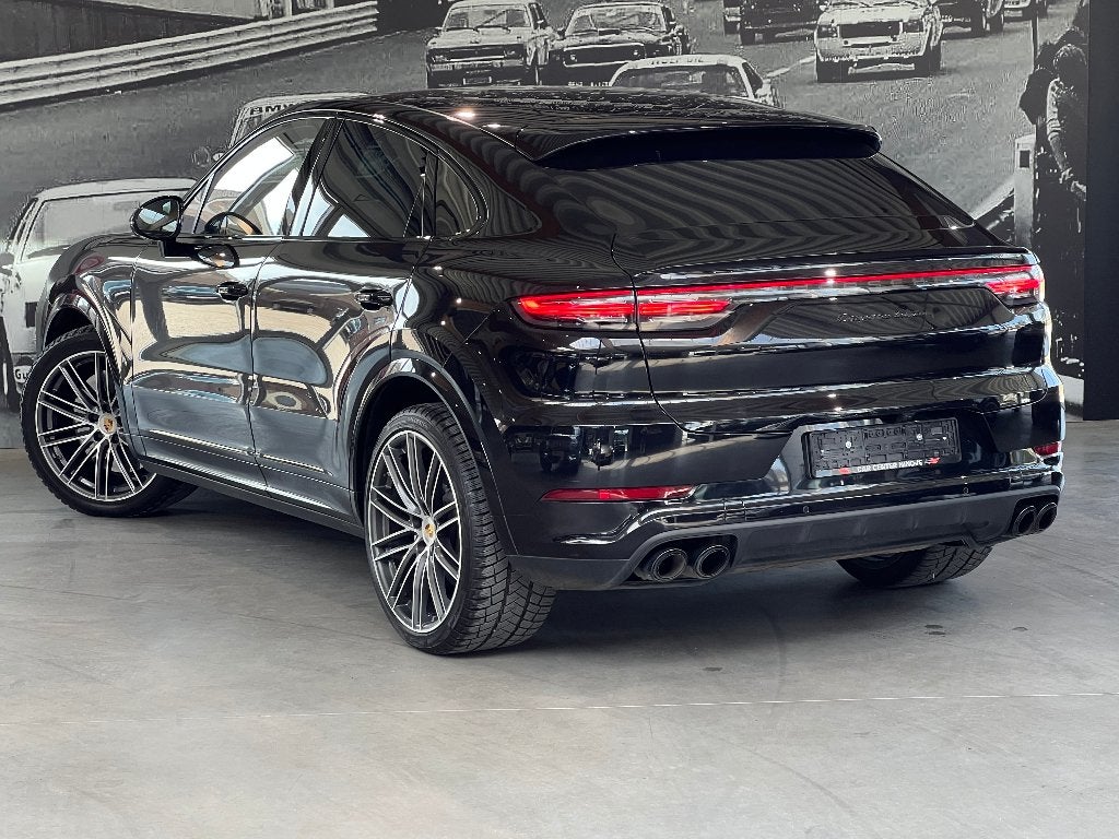 Porsche Cayenne 4.0 V8 Coupé * 549 PK * Pano Dak * 360 Cam, Auto's, Cayenne, 404 kW, Zwart, Leder