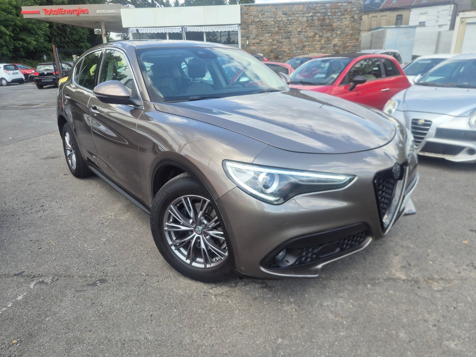 ALFA ROMEO STELVIO A SAISIR CHEZ GTA SELECTION, Autos, Alfa Romeo, Entreprise, Stelvio, ABS, Caméra de recul, Phares directionnels