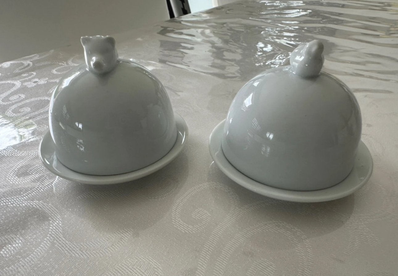 2 petits beurriers en porcelaine - Excellent état, Ophalen, Zo goed als nieuw