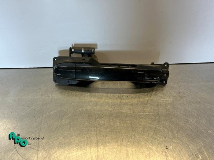Poignée portière 4portes avant droite d'un Subaru Justy (J, Subaru, -, 3 mois de garantie, Utilisé