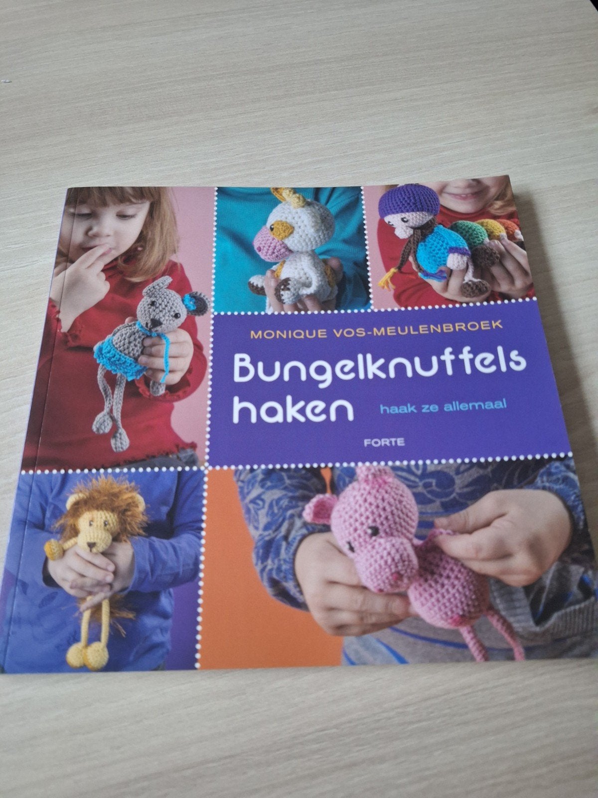 *Bungelknuffels haken-perfecte staat, Boeken, Ophalen, Zo goed als nieuw, Breien en Haken