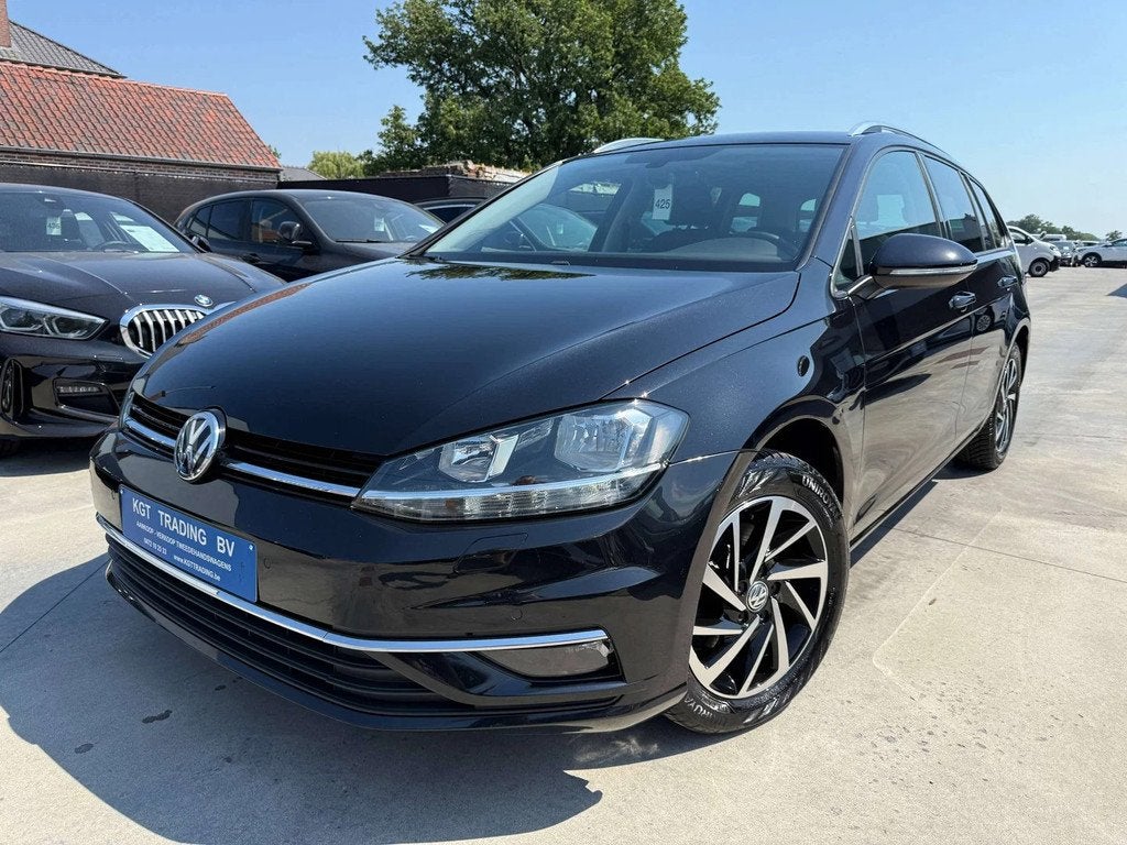 Volkswagen Golf Variant 1.0 TSI 110PK NAVIGATIE CARPLAY LED, Autos, Achat, Anti démarrage, Entreprise, Boîte manuelle