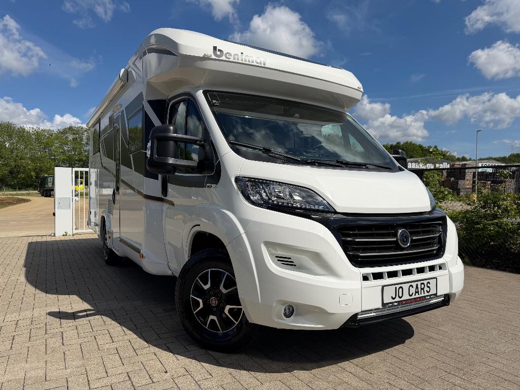 BENIMAR MILEO 263/Fiat 2.3 140 pk/Alle Luxe/42000 KM/ Nieuw/, Caravans en Kamperen, Mobilhomes, Chemisch toilet, Ringverwarming