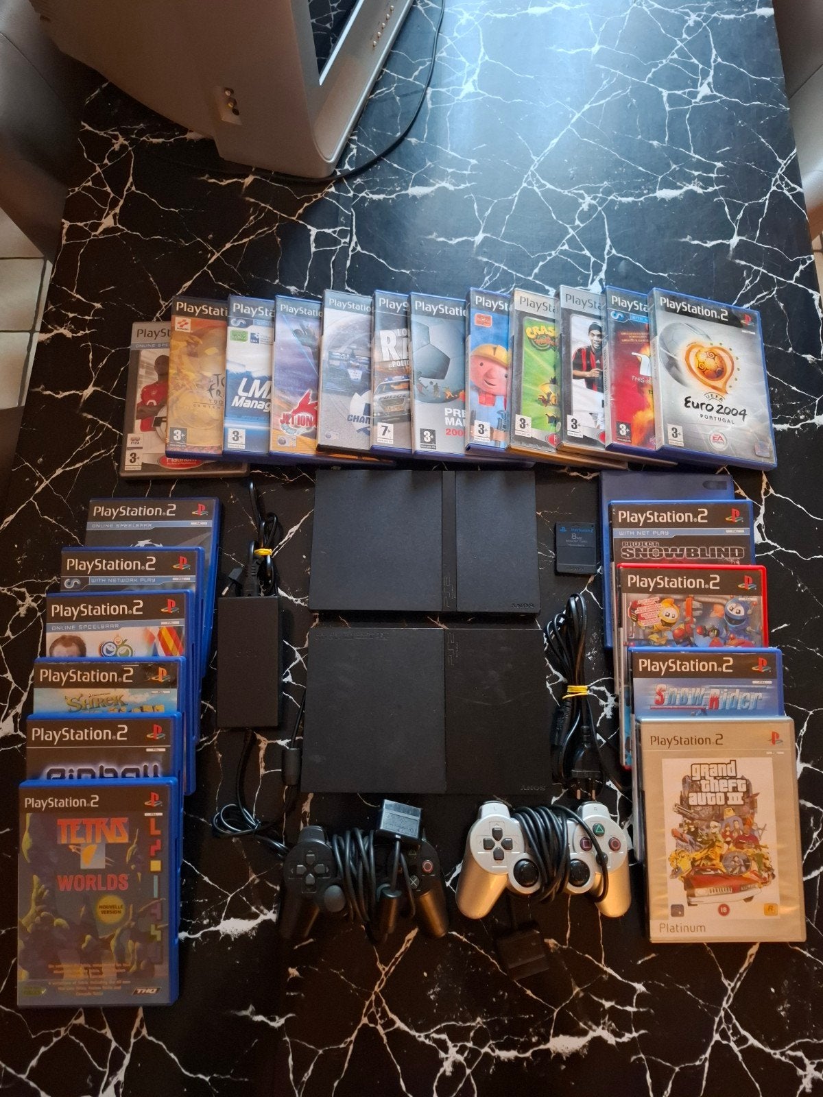 2X PlayStation 2-console + 23 games + 2 controllers + geheug, Ophalen of Verzenden