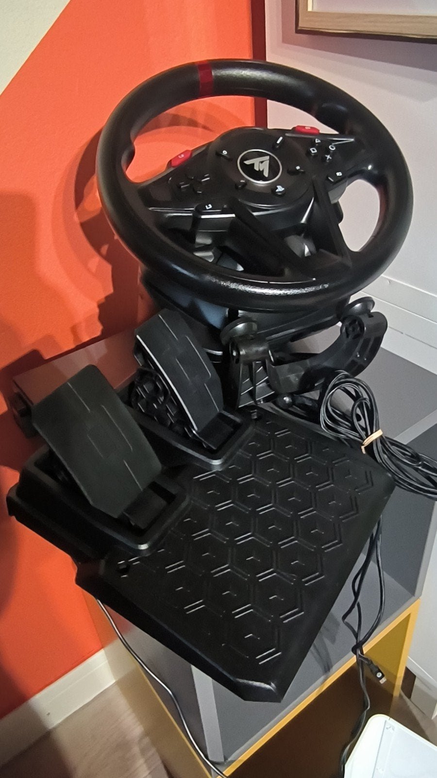 Volant thrusmaster t 128  volant jeux vidéo, Consoles de jeu & Jeux vidéo, Enlèvement