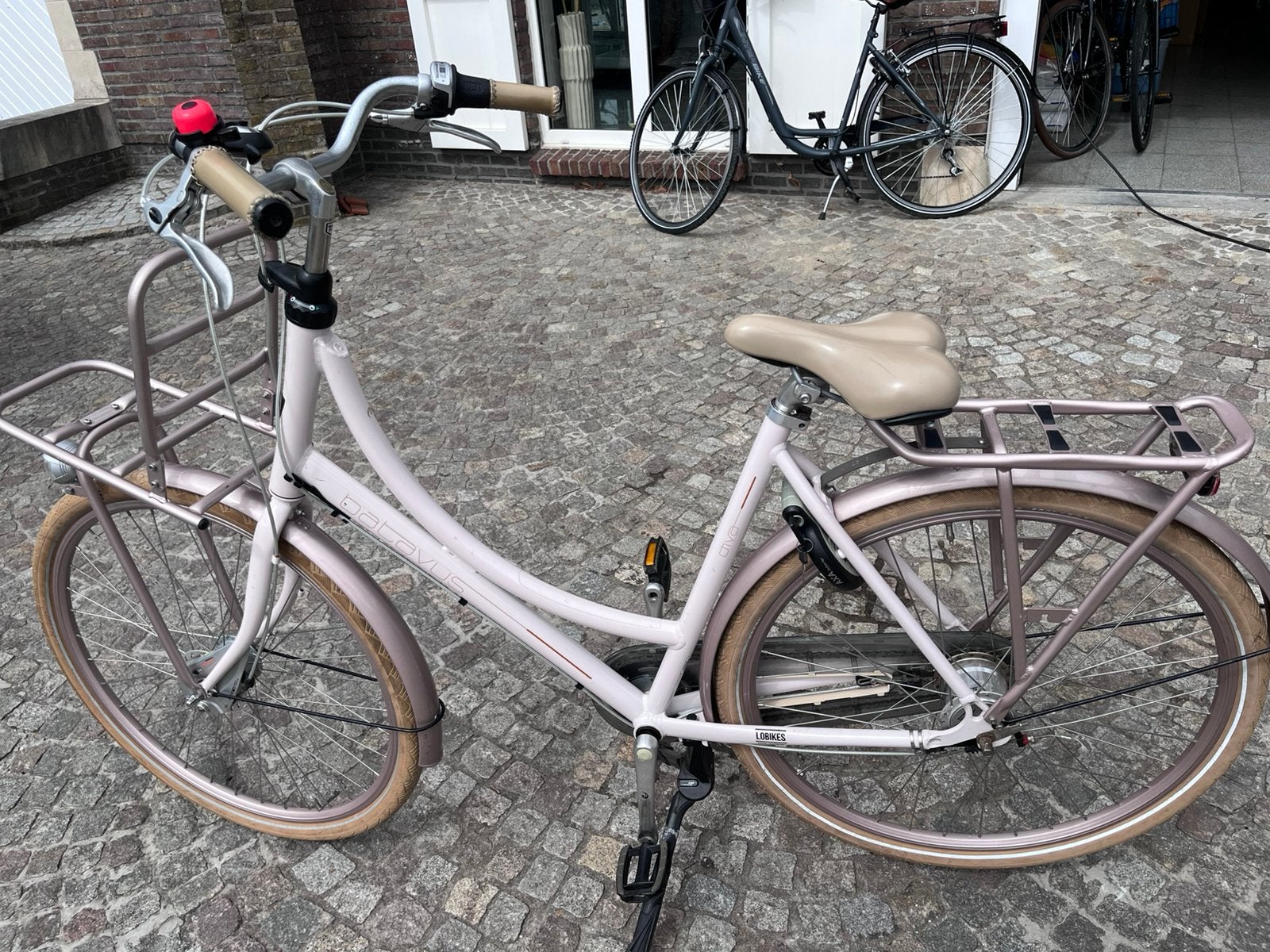 Bavatus biva vrouwen fiets, Fietsen en Brommers, Ophalen, Zo goed als nieuw, Batavus