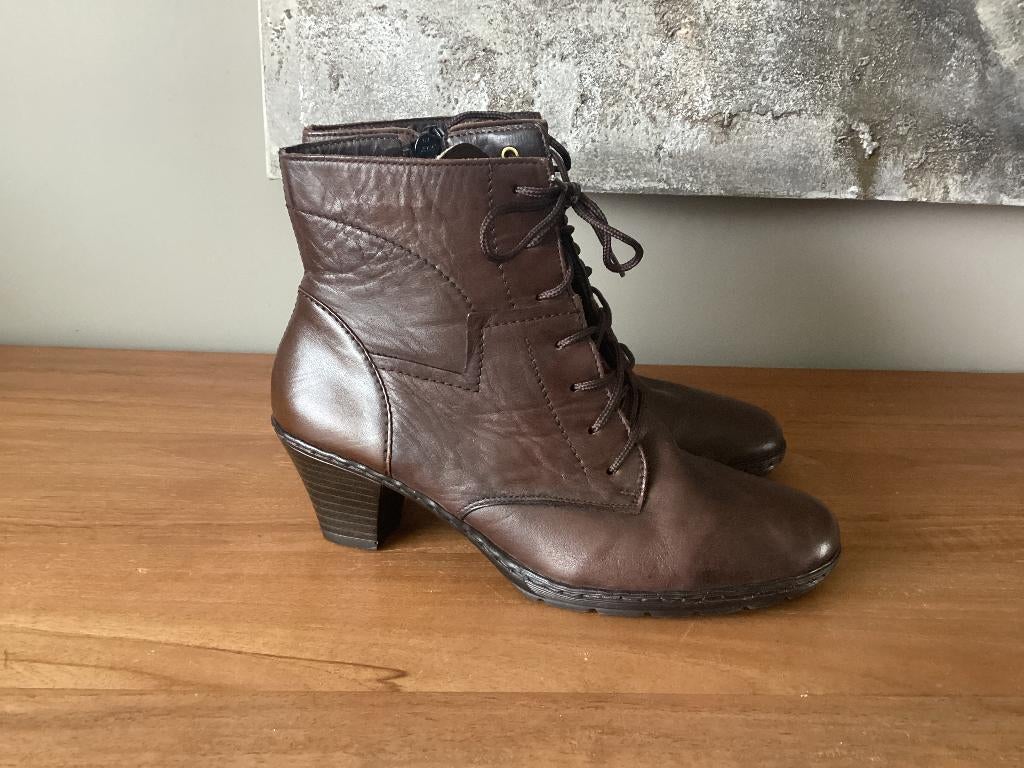 Enkellaarsjes Rieker bruin 38, Kleding | Dames, Schoenen, Bruin, Lage of Enkellaarzen, Nieuw, Ophalen of Verzenden
