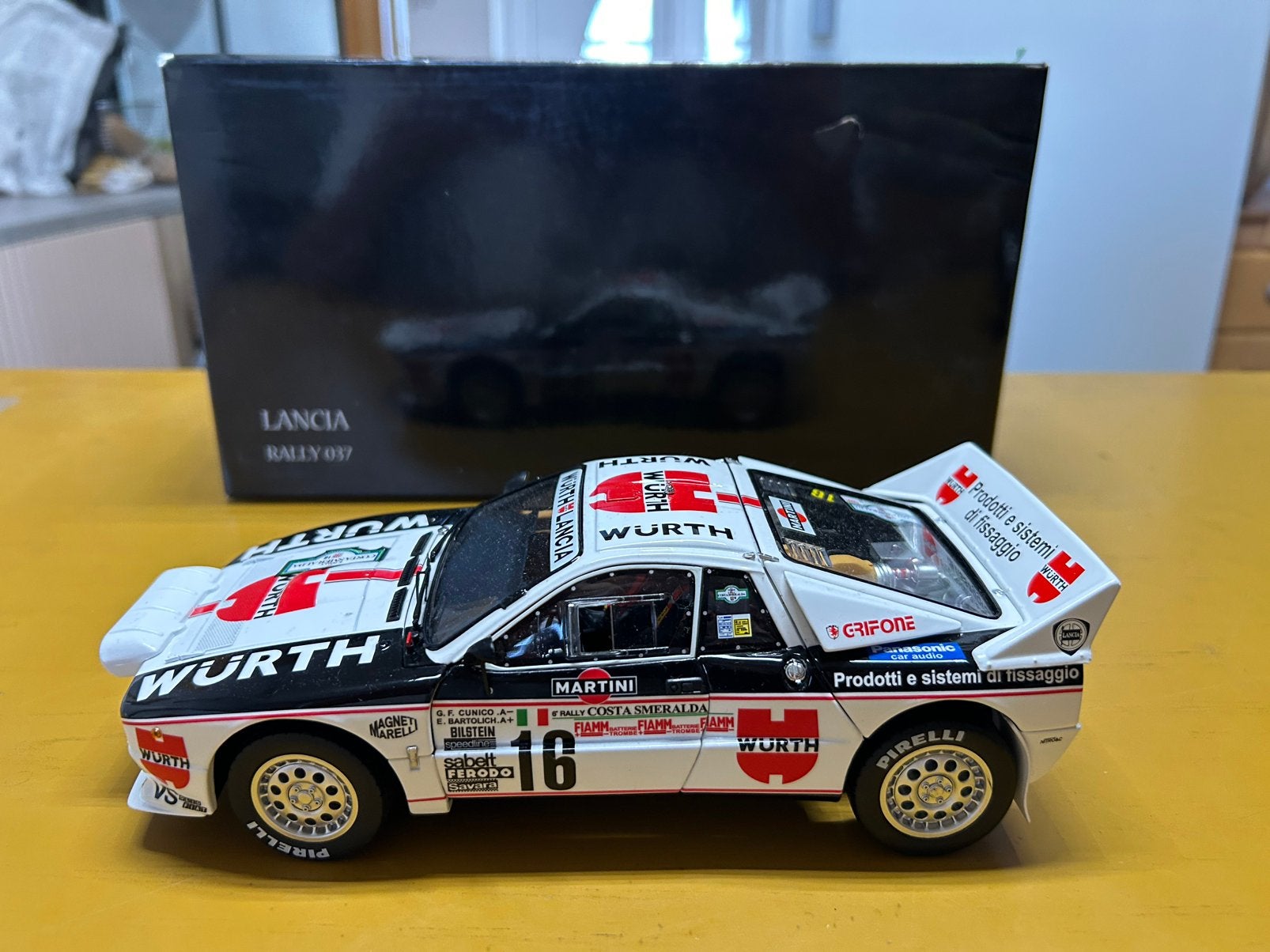 Lancia 037, Enlèvement, Comme neuf, Kyosho