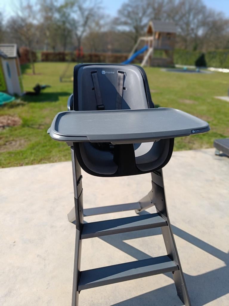 4moms moderne kinderstoel (high chair), Enfants & Bébés, Chaises pour enfants, Coulissant, Plateau amovible, Ceinture(s), Réducteur de chaise