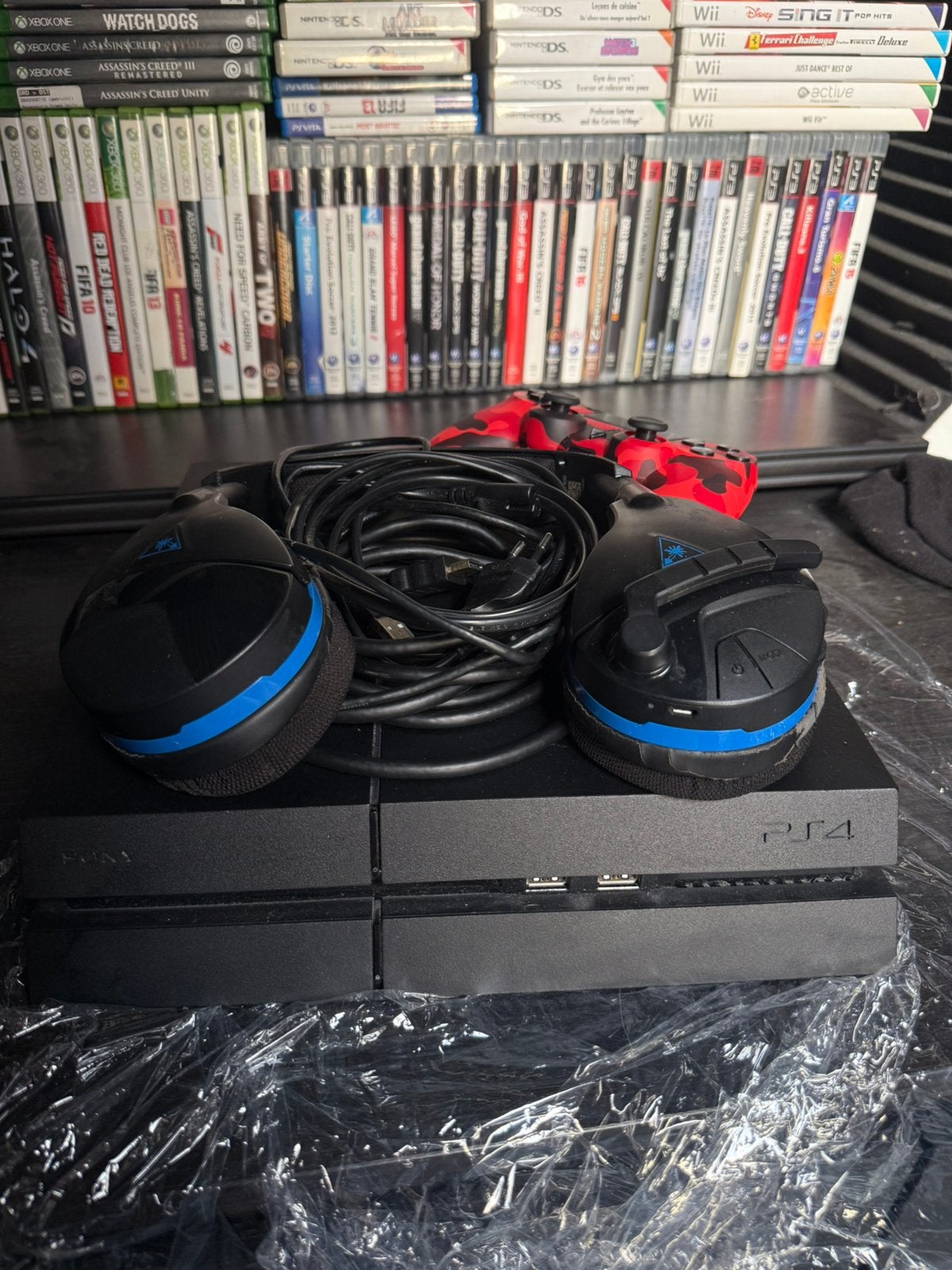 Ps4 met 1 controller en hoofdtelefoon en 1 spel, Ophalen, Zo goed als nieuw, Met 1 controller