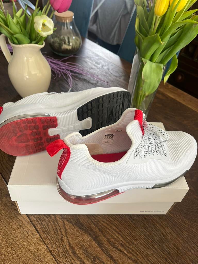 Chaussures Pull Bear 44, Enlèvement, Utilisé, Chaussures