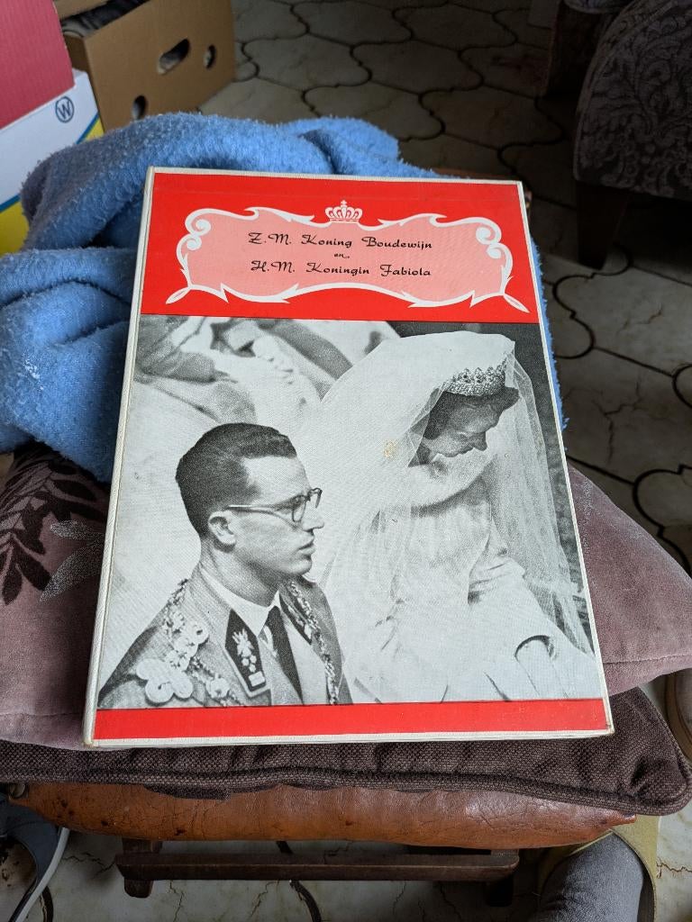 ZM koning Boudewijn en HM koningin Fabiola, Enlèvement ou Envoi, Utilisé, Magazine ou livre