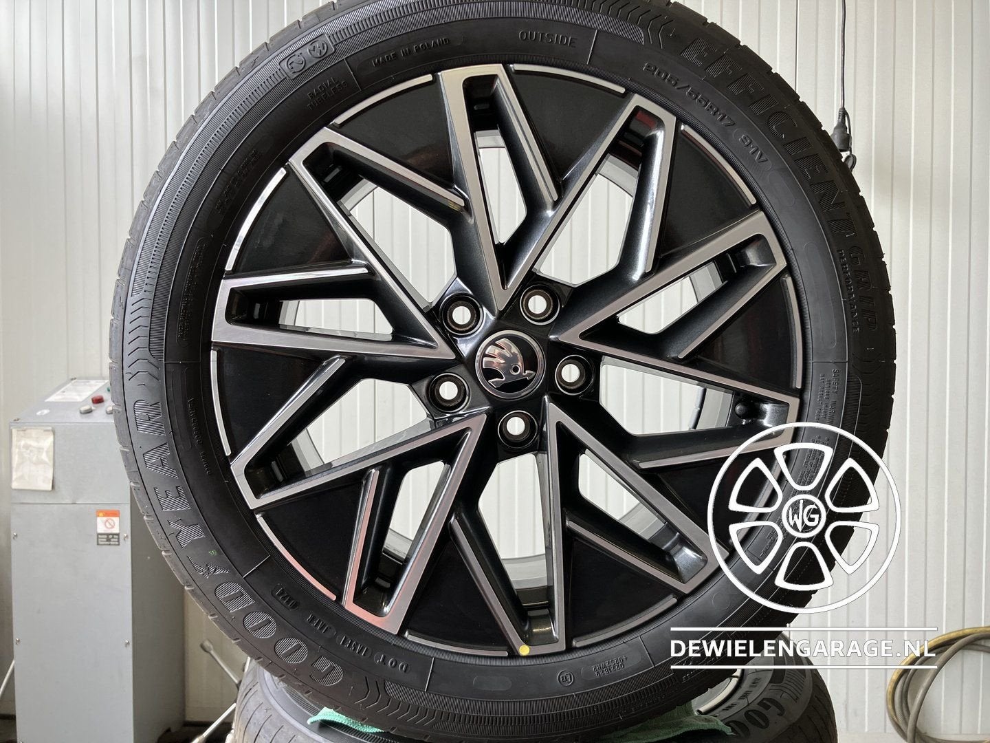 17 inch Skoda Octavia Pulsar Velgen NIEUW Slagard Aero 5x112, Auto-onderdelen, Banden en Velgen, -, -, Banden en Velgen, Nieuw