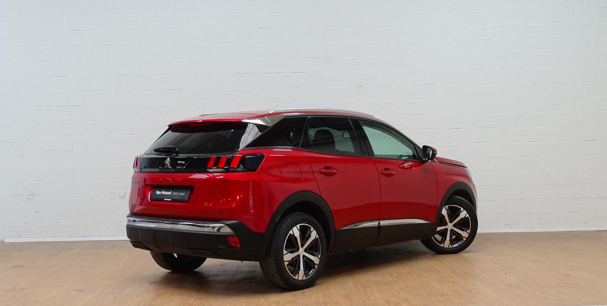 Peugeot 3008 1.2 T Crossway, Voorwielaandrijving, Gebruikt, https://public.car-pass.be/vhr/0ca4cf1b-9243-4e50-be4d-1aa45343eb8f