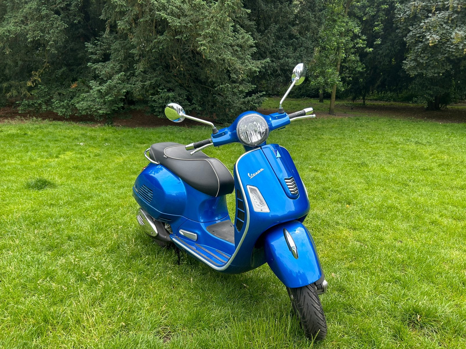 Vespa GTS 125 i.e. – Slechts 1.562 km – Perfecte staat, Ophalen, Zo goed als nieuw, Vespa