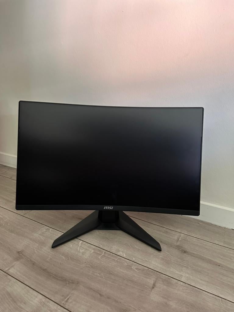 MSI MAG 242C , 24 inch, 180hz , 1080p, Computers en Software, Ophalen, Zo goed als nieuw