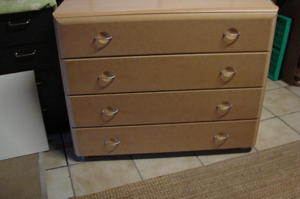 ladenkast: MDF hout : zo goed als nieuw, Ophalen, MDF hout, 50 tot 100 cm, Zo goed als nieuw