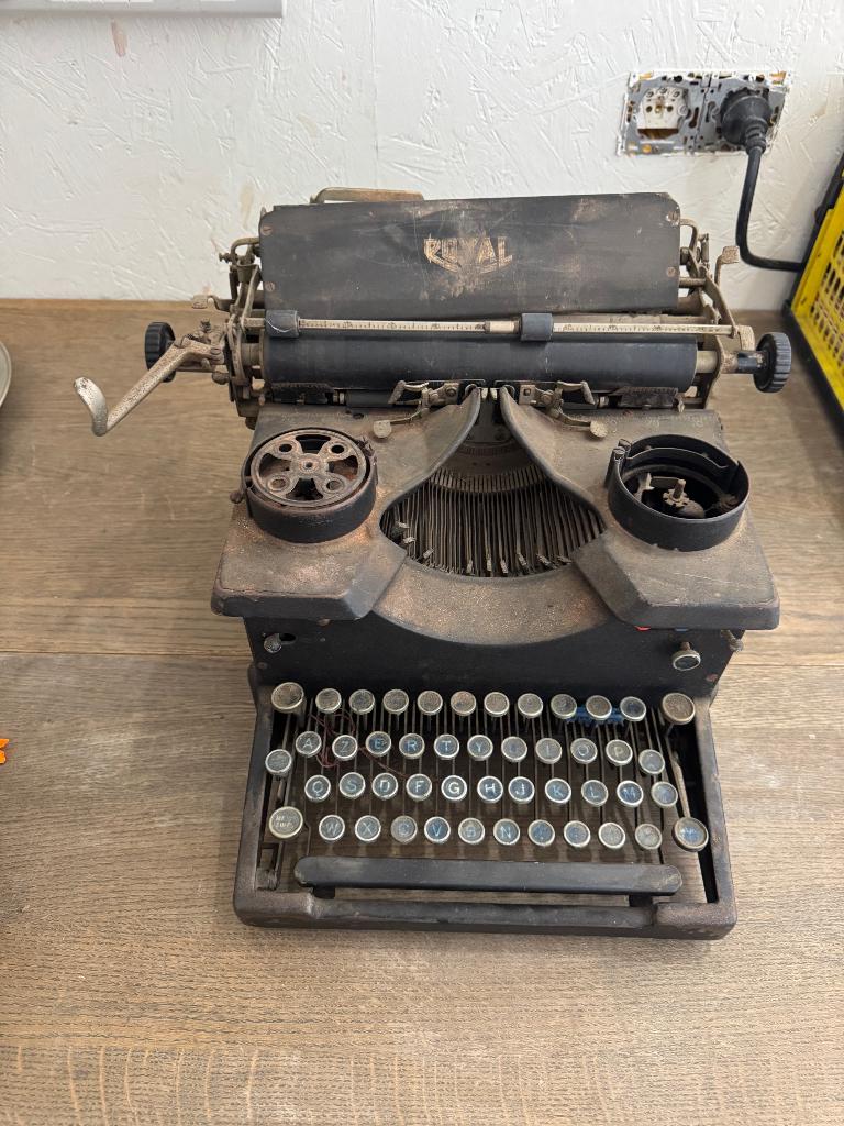Machine à écrire, Enlèvement ou Envoi, Utilisé