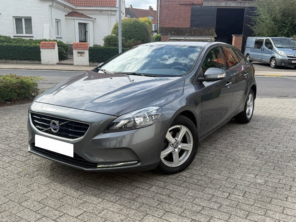 Volvo V40 2013 Camera GPS Parkeersensoren 124000km, Auto's, Zwart, 5 deurs, Particulier, Te koop