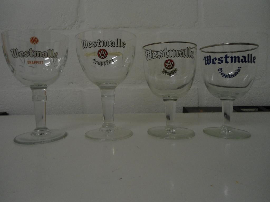westmalle bierglazen, allerlei soorten, nieuw, Collections, Marques de bière, Enlèvement ou Envoi, Neuf, Verre ou Verres