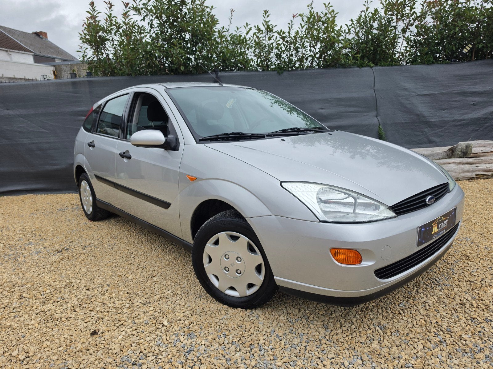 ford focus Essence ❗️97.000Km boite Automatique ️️, Focus, Argent ou Gris, Achat, https://public.car-pass.be/vhr/ceae1e3b-04b5-4a90-9573-8400e2a141c4