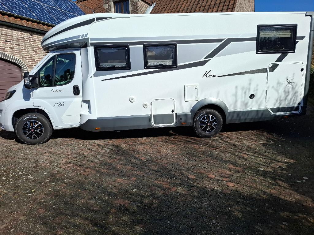 Mobilvetta P86, Jusqu'à 4, Fiat, Boîte manuelle, Réfrigérateur
