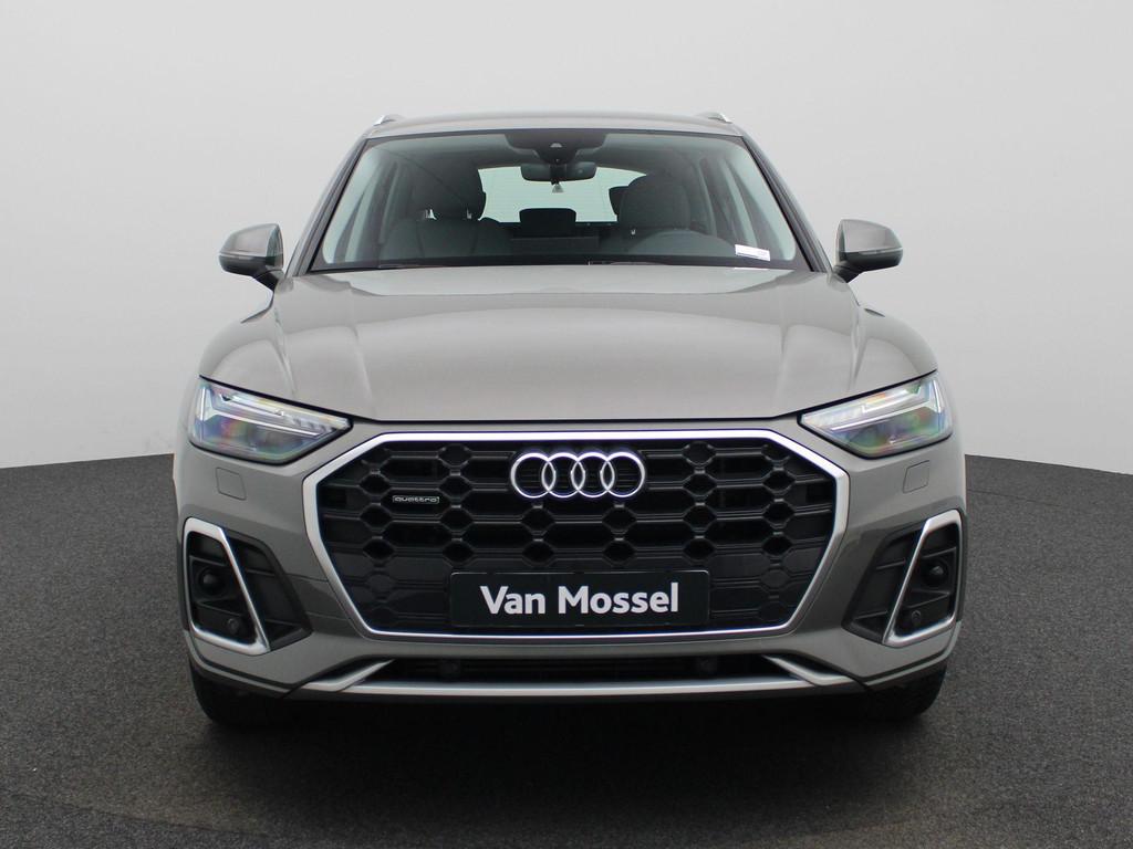 Audi Q5 S line 50 TFSI e S tronic quattro SFEERVERLICHTING |, Auto's, Stof, Gebruikt, 4 cilinders, 150 min
