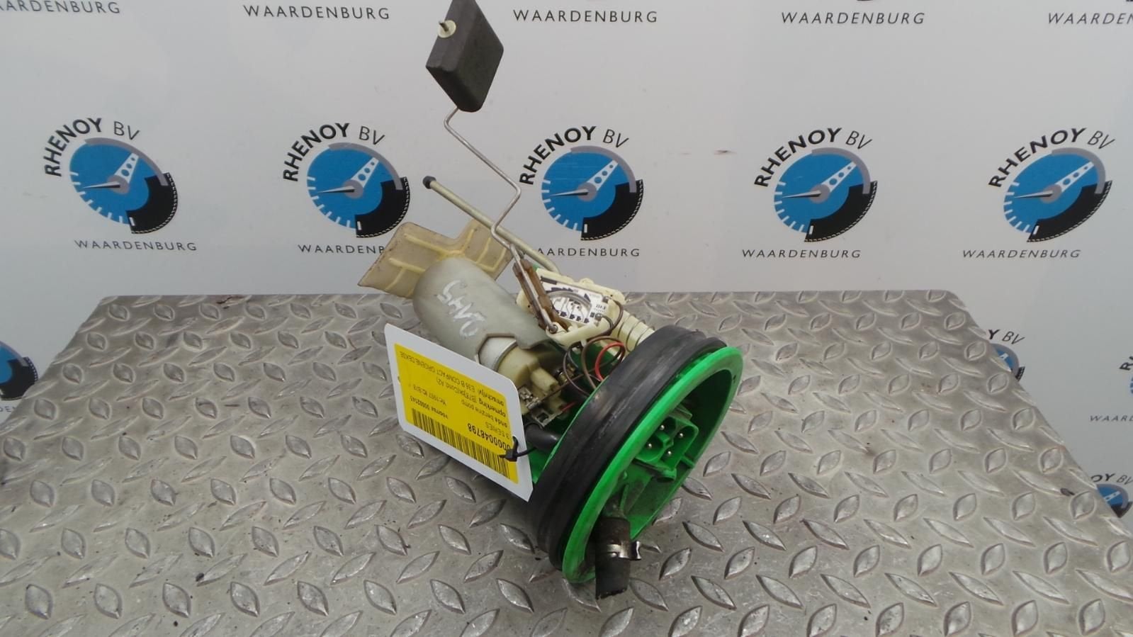 BMW 3 SERIES COMPACT BRANDSTOF POMP VOOR DE INJECTOR 1997, Ophalen of Verzenden, Gebruikt, ARN erkend