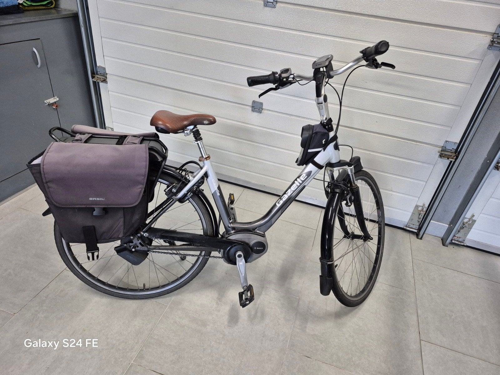 Elektrische Damesfiets Gazelle in Nieuwstaat., Fietsen en Brommers, Ophalen, Gazelle